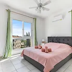 Penthouse Carina