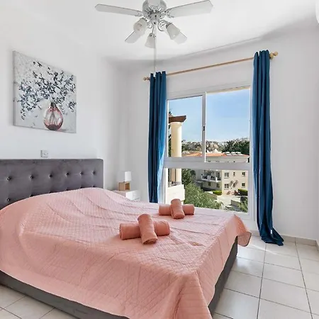 Penthouse Carina *