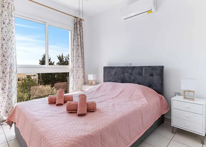 Penthouse Carina Paphos