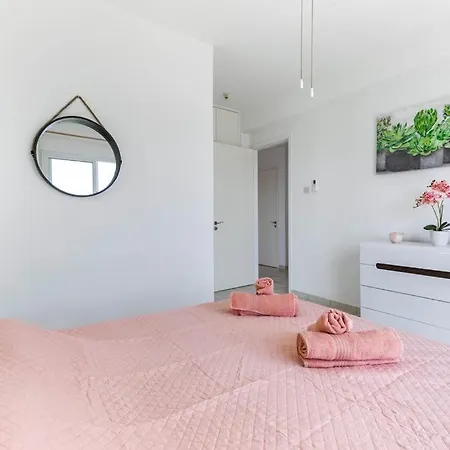 Апартаменты Penthouse Carina